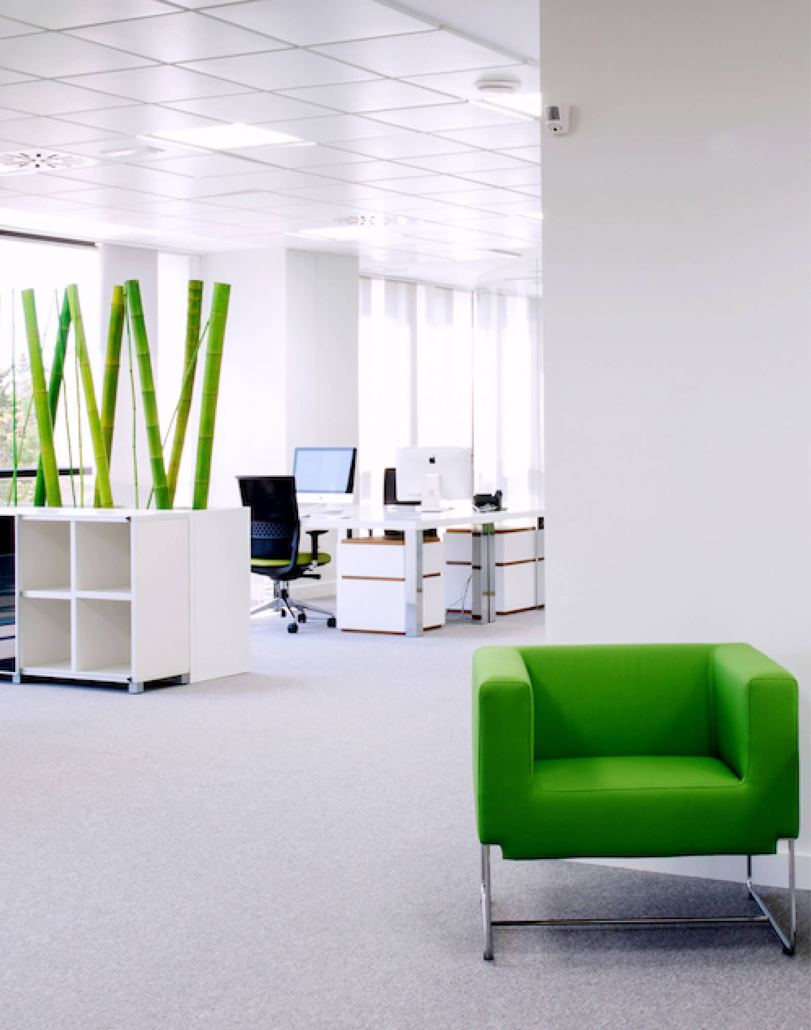 Gravity Global Offices green chair