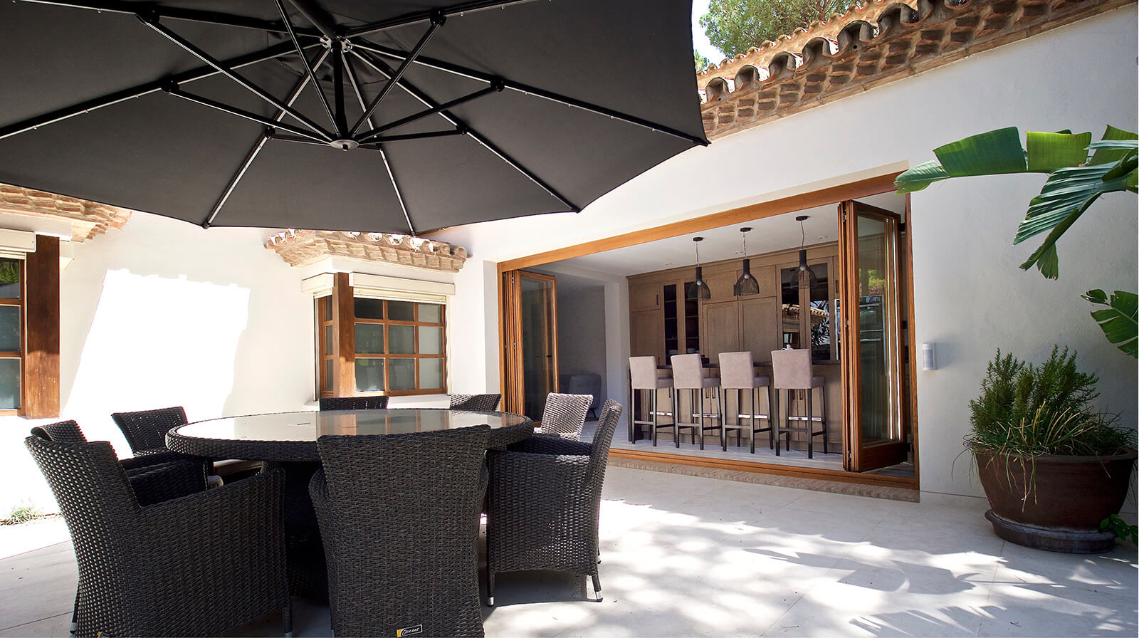Authentic Andalucian Villa outdoor dining