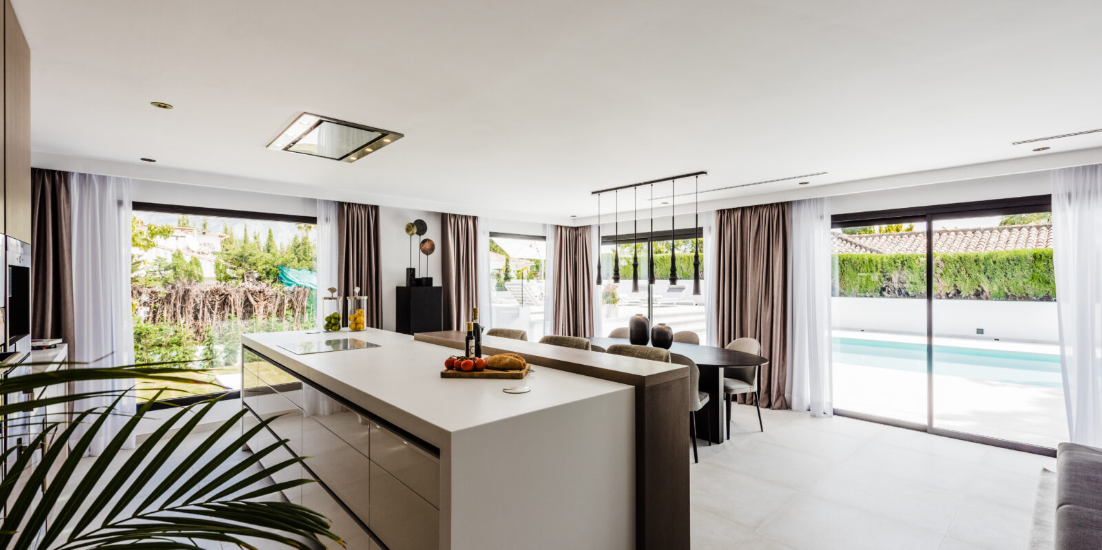 Two Residence Family Villa Open Plan Kitchen